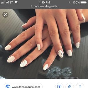 Meet your Posher, Ava